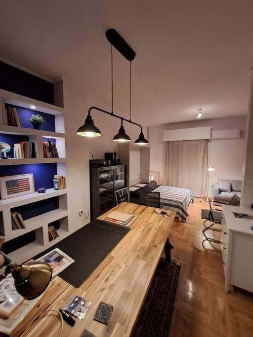 Chic Comfort: Where Cozy Meets Professional Atena Exterior foto